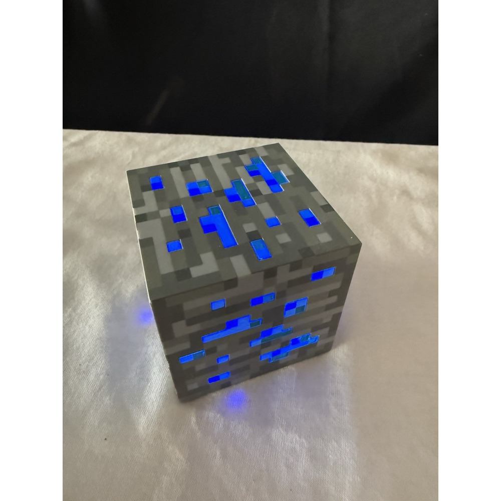 Minecraft think geek 2012 redstone ore & diamond blue ore nightlight touch cube